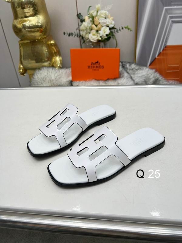 Hermes H-Strap Leather Slide Sandals – White